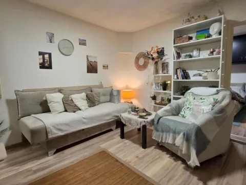 Stan in Vukov Spomenik