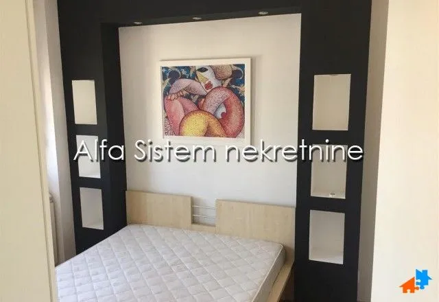Rent, four bedroom apartment, 140m², Đeram Pijaca, Beograd