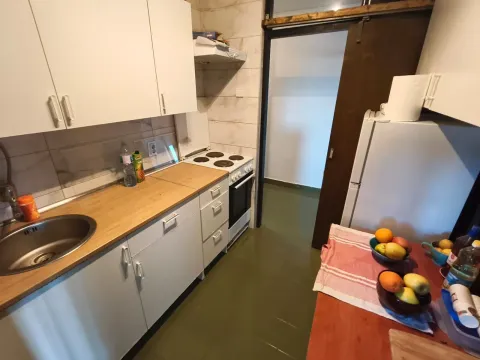 Rent, three bedroom apartment, 100m², Blok 5, Podgorica - image 3