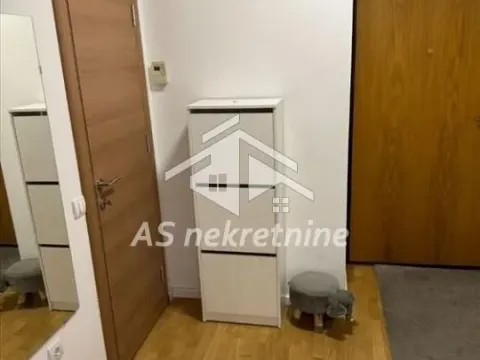 Izdavanje, stan, 80m², Vračar Hram, Vračar Sve Podlokacije - image 18