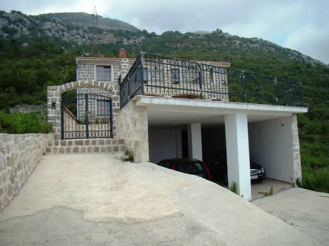 Sale, house, 466m², Petrovac, Budva