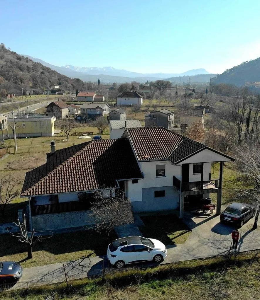 Rent, house, 200m², Podgorica, Crna Gora