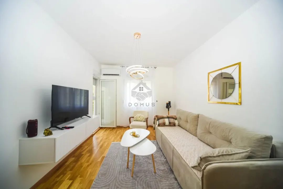 Izdavanje, jednosoban stan, 42m², Zagorič, Podgorica