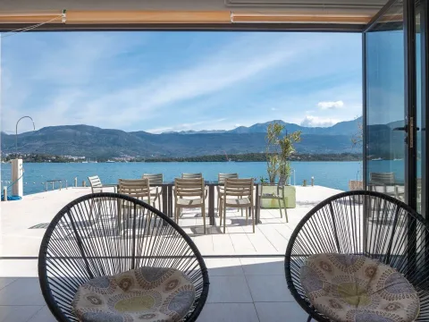 Sale, house, 172m², Kotor, Crna Gora - image 11