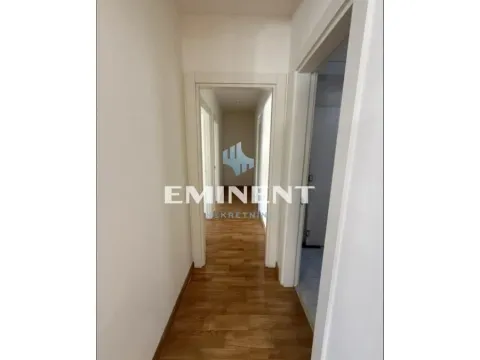 Rent, three bedroom apartment, 130m², Savski Venac, Beograd - image 4