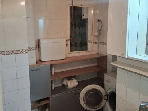 Izdavanje, stan, 50m², Centar, Podgorica - image 10