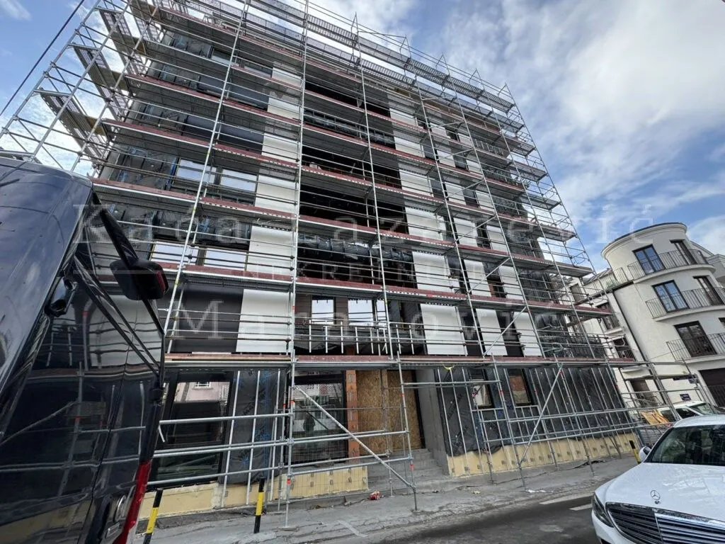 Prodaja, trosoban stan, 91m², Čubura, Beograd