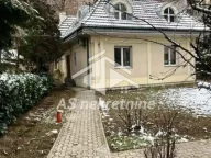 Izdavanje, kuća, 220m², Fon (Fon - Bilećka), Voždovac Sve Podlokacije - image 25