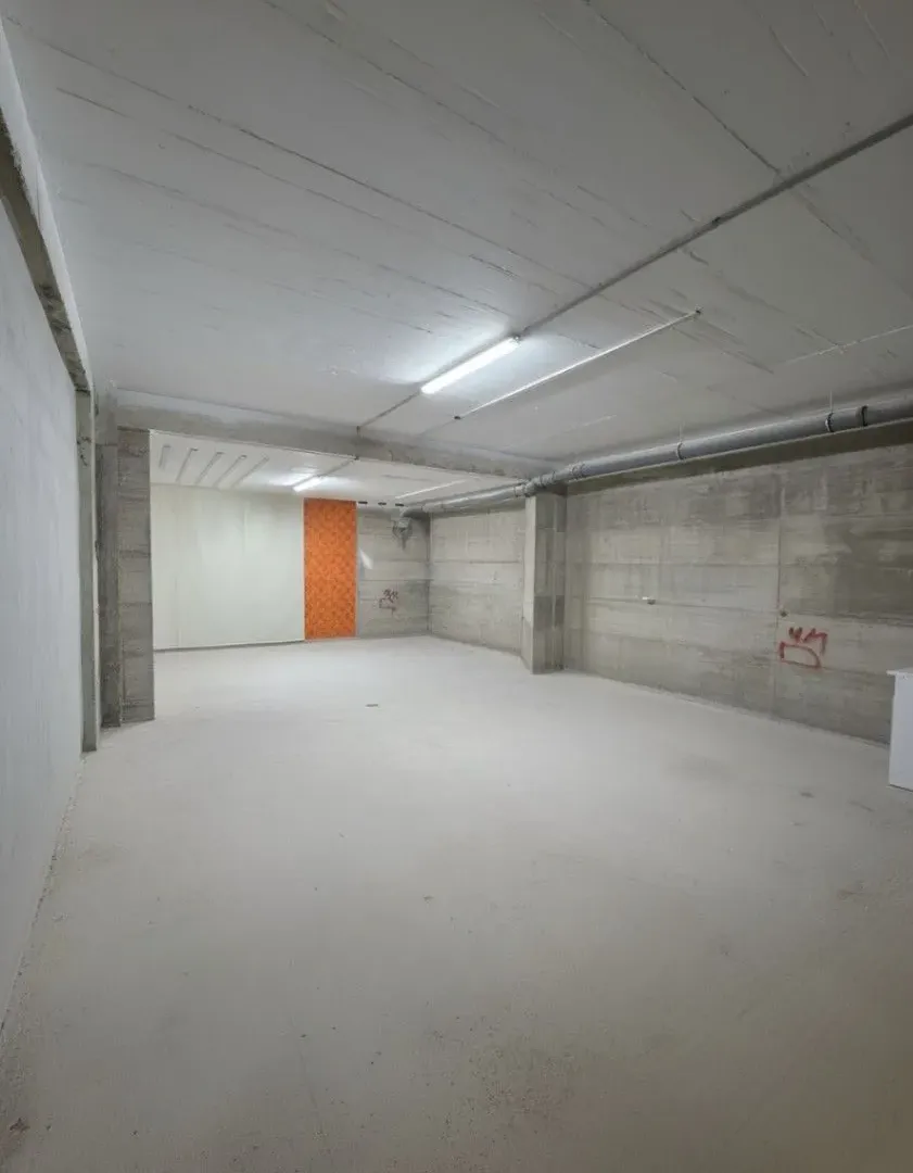 Rent, office space, 170m², Pobrežje, Podgorica
