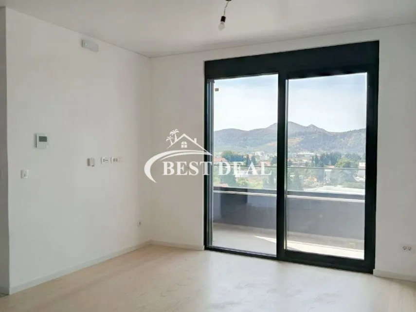 Prodaja, garsonjera, 40m², Bar, Crna Gora