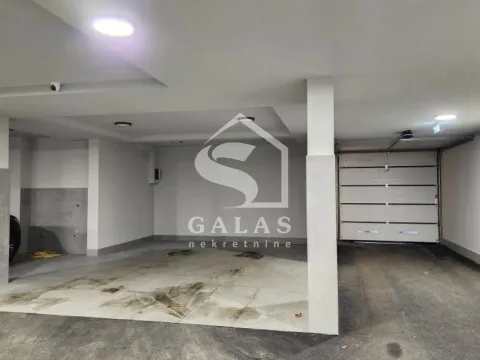 Sale, four bedroom apartment, 232m², Autokomanda, Voždovac Sve Podlokacije - image 17