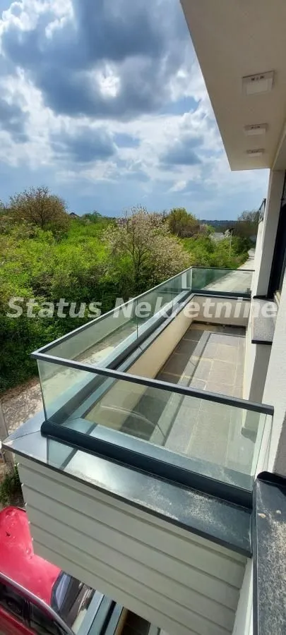 Prodaja, trosoban stan, 78m², Petrovaradin, Novi Sad