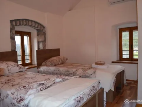 Prodaja, kuća, 270m², Mrkovi, Herceg Novi - image 4