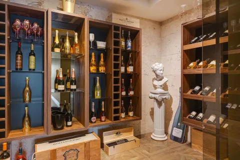 Prodaja, kuća, 250m², Blizikuće, Budva - image 18