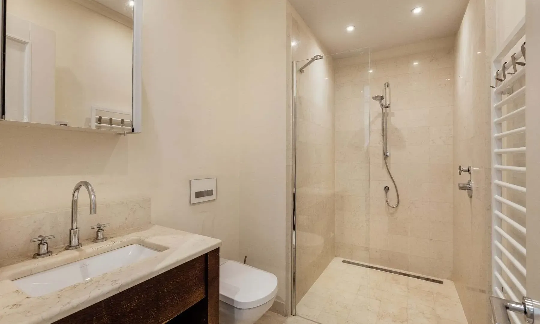 Prodaja, četvorosoban stan, 357m², Porto Montenegro, Tivat