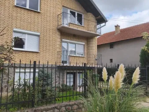 Prodaja, kuća, 360m², Veternik, Novi Sad Sve Podlokacije - image 15