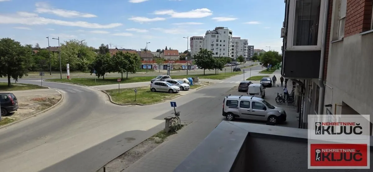 Izdavanje, jednosoban stan, 35m², Bulevar patrijarha Pavla, Novi Sad Sve Podlokacije