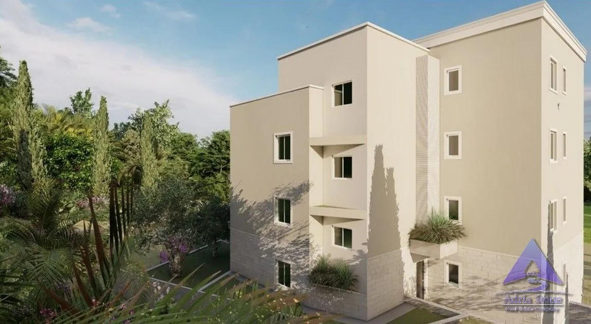Sale, two bedroom apartment, 75m², Petrovac, Budva