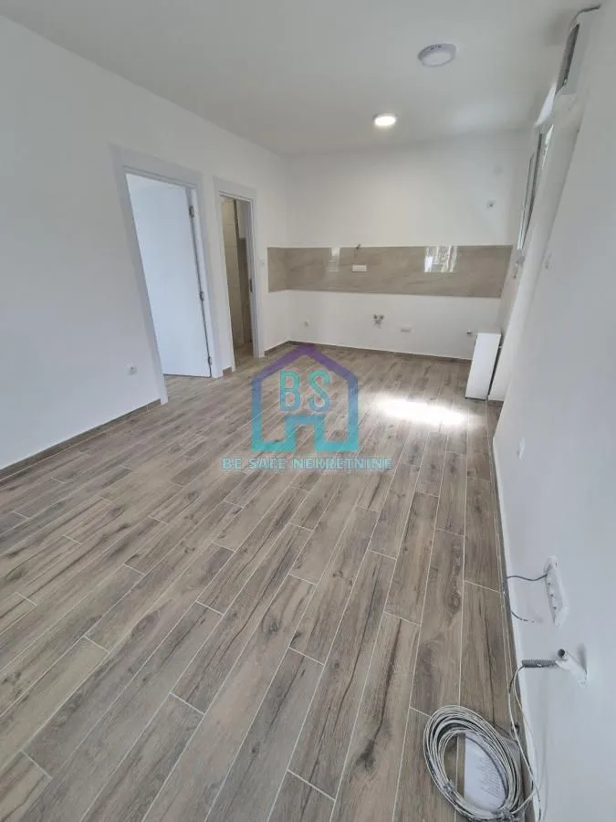 Prodaja, jednosoban stan, 32m², Adice, Novi Sad Sve Podlokacije