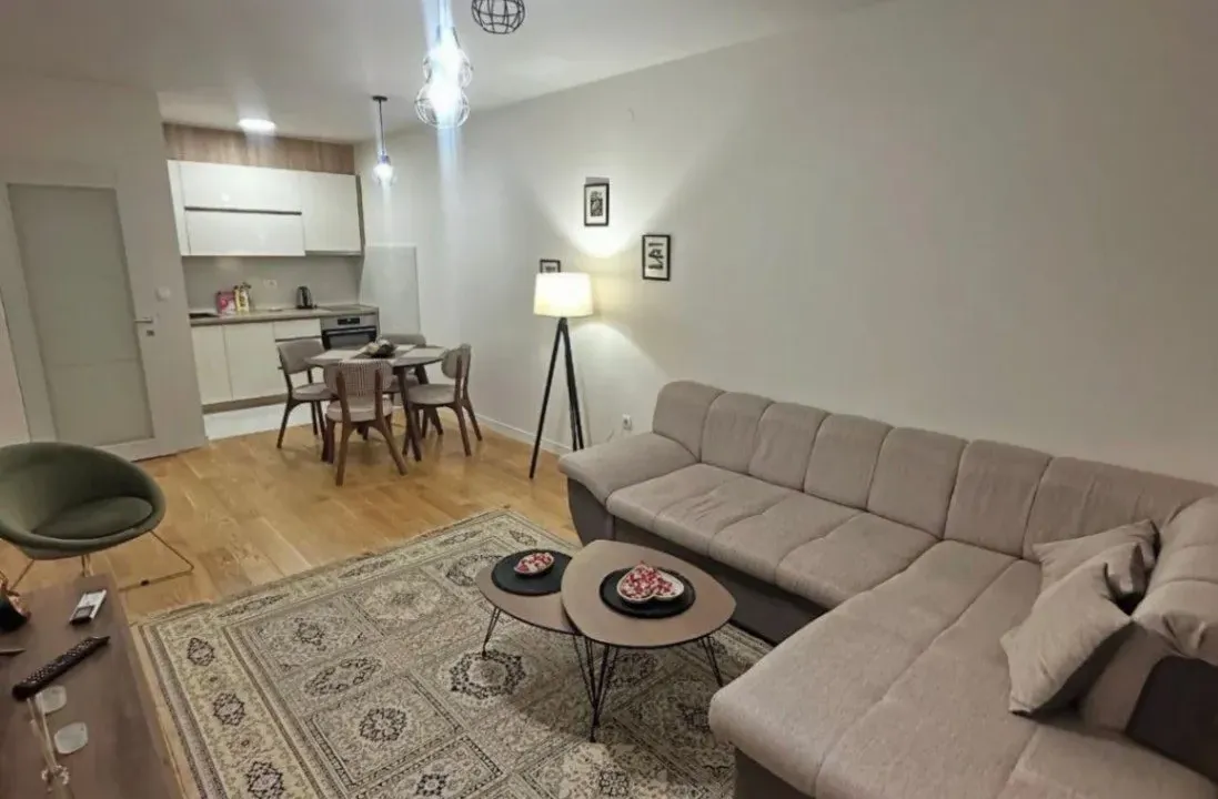 Prodaja, jednosoban stan, 49m², Central Point, Podgorica