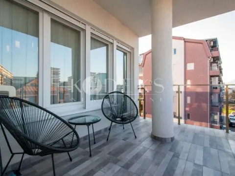 Rent, two bedroom apartment, 77m², 1 maj, Podgorica - image 12