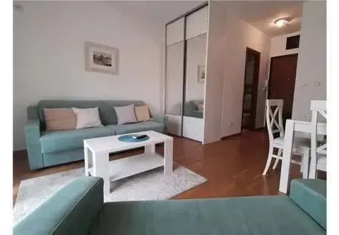 Rent, one bedroom apartment, 33m², City Kvart, Podgorica - image 1