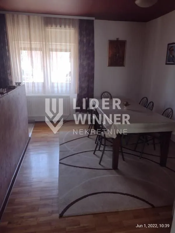 Prodaja, stan, 190m², Zvezdara Sve Podlokacije, Beograd
