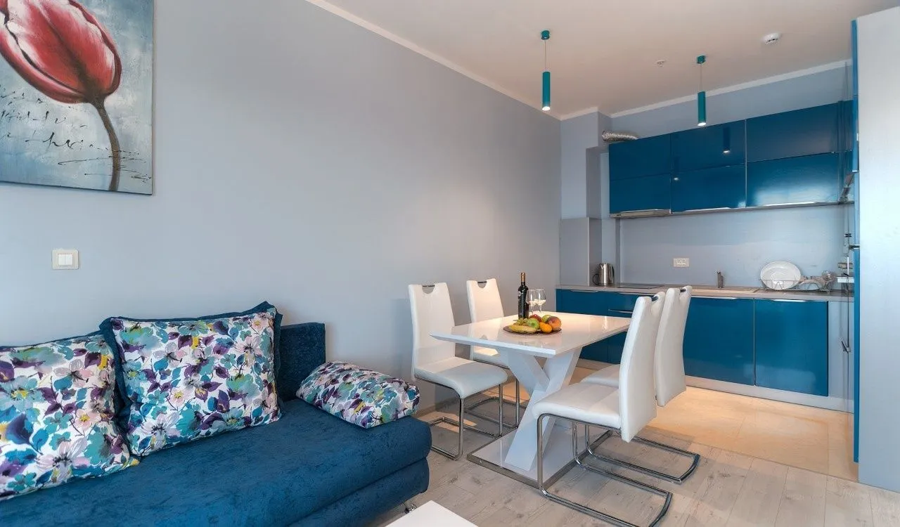 Prodaja, jednosoban stan, 56m², Zavala, Budva