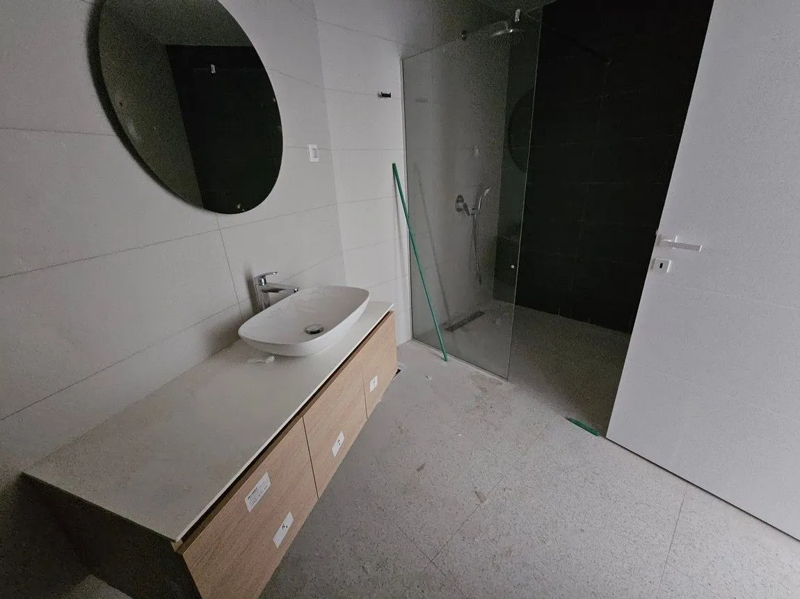 Prodaja, jednosoban stan, 54m², Bečići, Budva