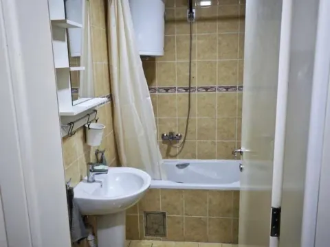 Rent, two bedroom apartment, 43m², Grbavica, Novi Sad Sve Podlokacije - image 5