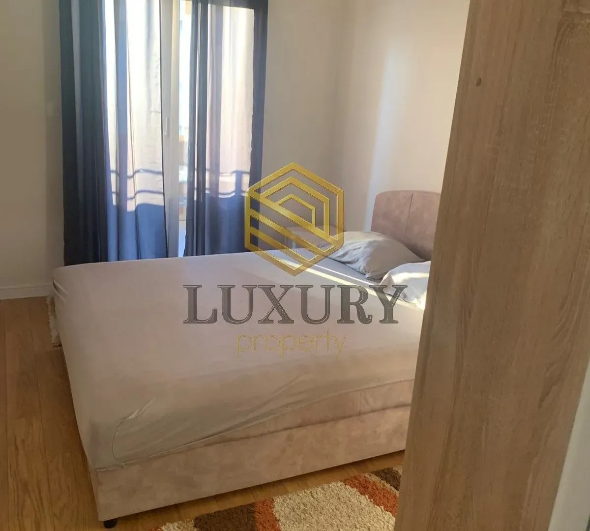 Rent, one bedroom apartment, 49m², Central Point, Podgorica