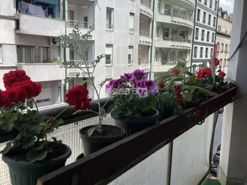 Sale, three bedroom apartment, 101m², Vračar Hram, Vračar Sve Podlokacije - image 19