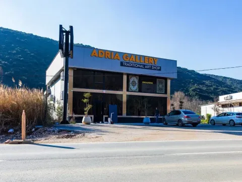 Sale, office space, 615m², Radanovići, Kotor - image 2