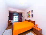 Izdavanje, dvosoban stan, 76m², Centar, Podgorica - image 6