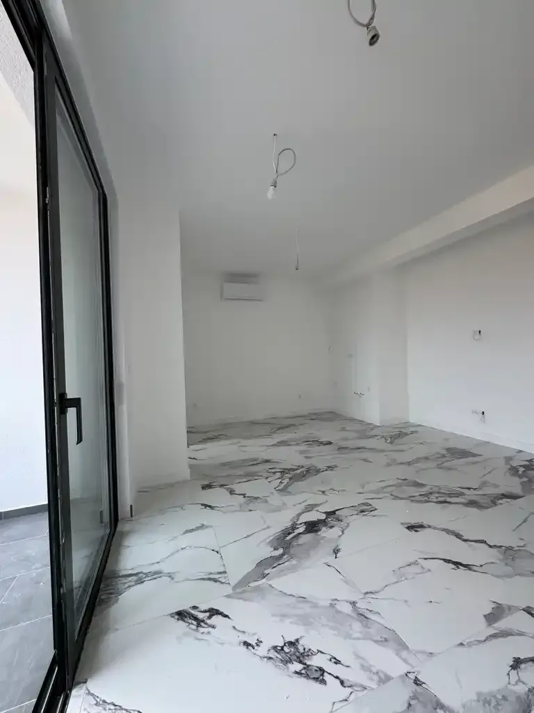 Prodaja, jednosoban stan, 54m², Radovići, Tivat