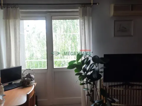 Izdavanje, trosoban stan, 70m², Liman 3, Novi Sad Sve Podlokacije - image 16