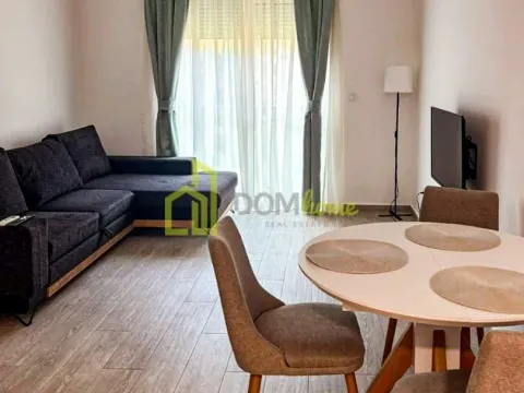 Izdavanje, garsonjera, 33m², Bečići, Budva - image 3