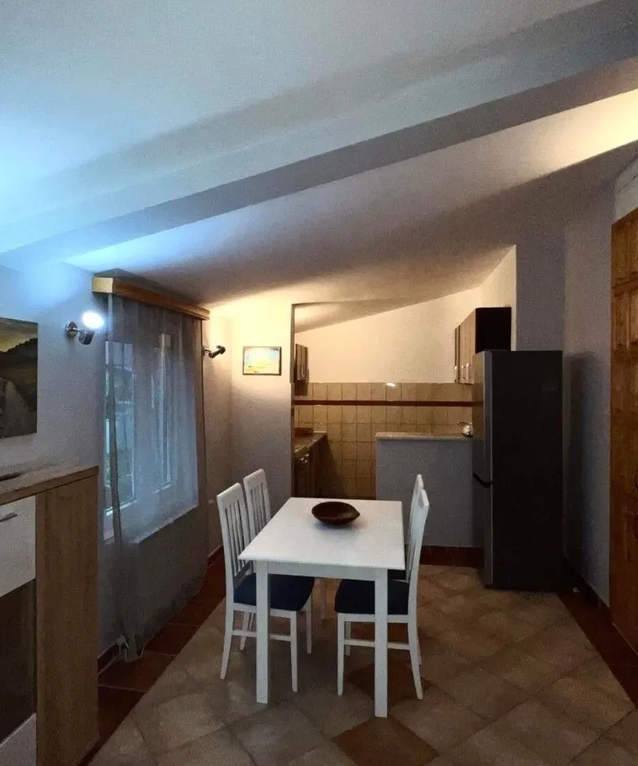 Rent, house, 100m², Zabjelo, Podgorica