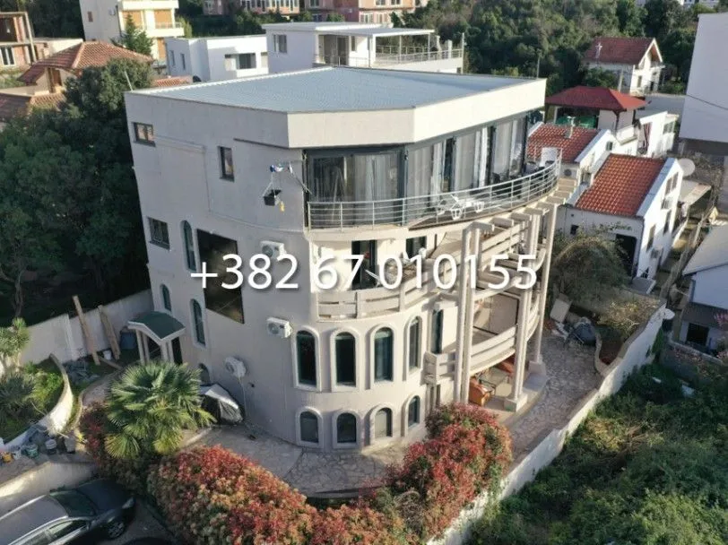 Prodaja, kuća, 370m², Hladna Uvala, Bar