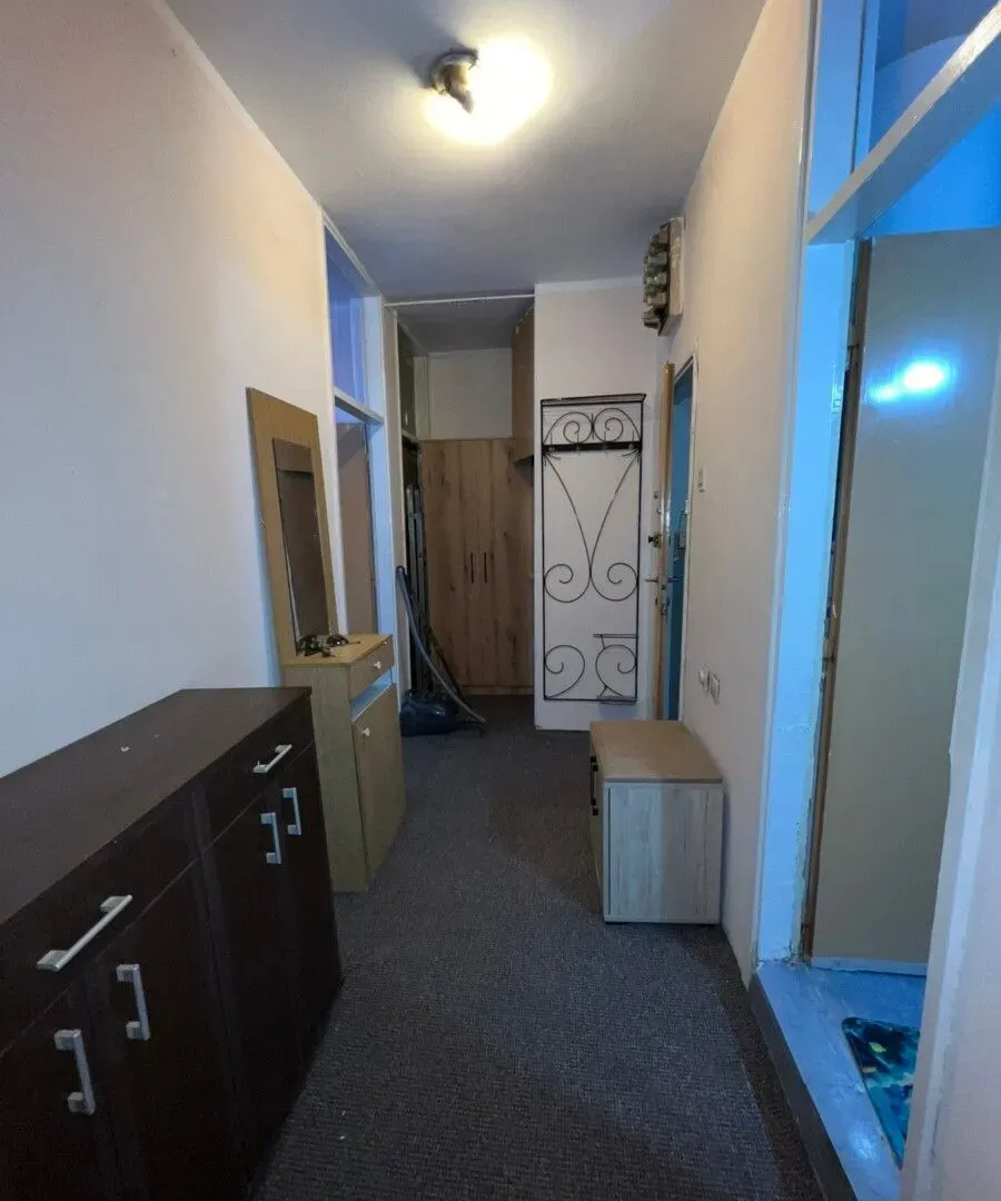 Izdavanje, jednosoban stan, 45m², Preko Morače, Podgorica