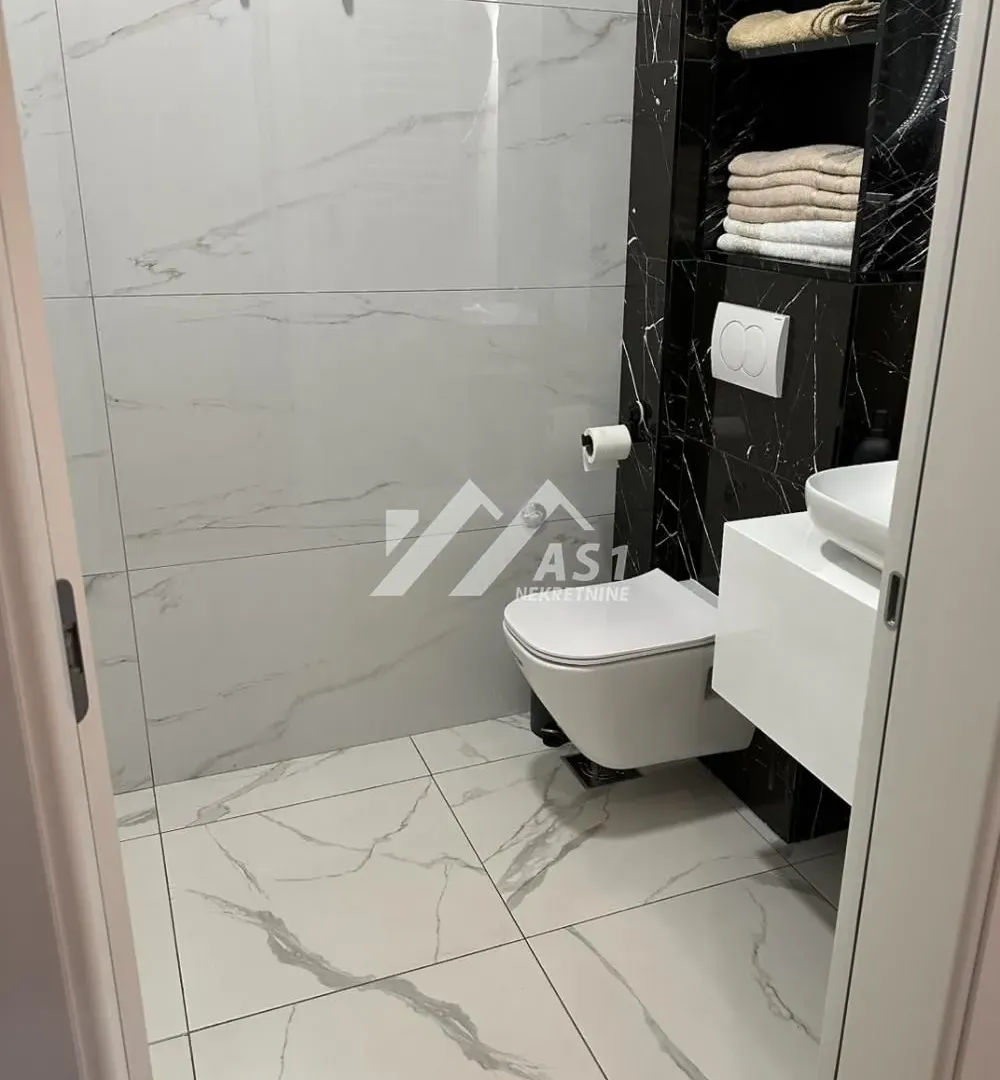 Prodaja, dvosoban stan, 42m², Stari Majur, Petrovaradin
