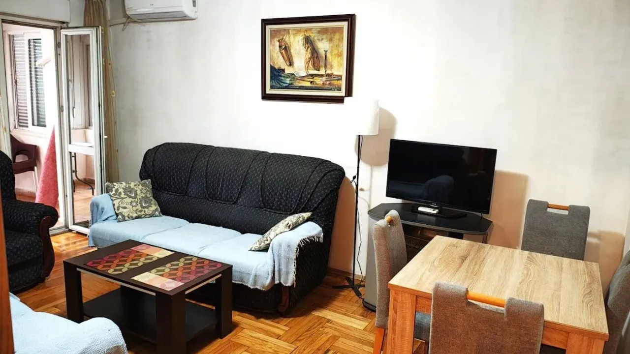 Izdavanje, stan, 45m², Centar, Podgorica