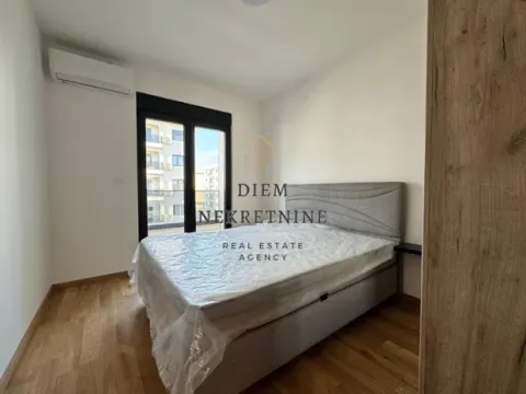 Rent, one bedroom apartment, 50m², City Kvart, Podgorica - image 9