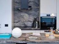 Izdavanje, jednosoban stan, 144m², Krašići, Tivat - image 36