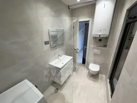 Sale, house, 225m², Gornja Gorica, Podgorica - image 21