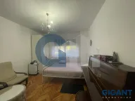 Prodaja, četvorosoban stan, 70m², Zemun Kalvarija, Zemun Sve Podlokacije - image 6