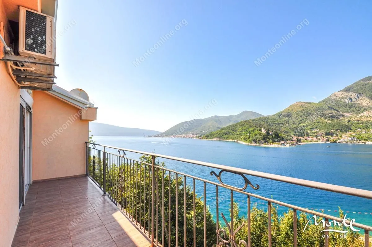 Prodaja, kuća, 148m², Lepetani, Tivat