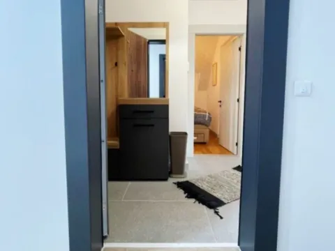 Sale, two bedroom apartment, 44m², Kolašin, Crna Gora - image 3