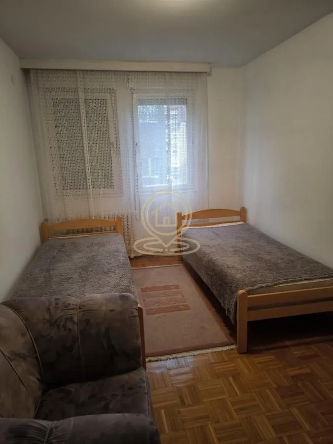 Rent, three bedroom apartment, 85m², Čukarica, Beograd