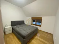 Izdavanje, četvorosoban stan, 110m², Vračar Hram, Vračar Sve Podlokacije - image 9